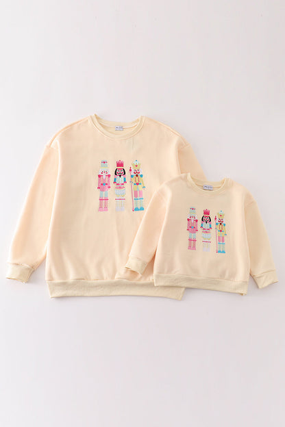 Yellow nutcracker embroidery mom&me fleece sweatshirt