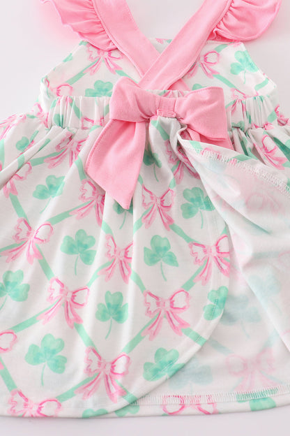 Green St.Patricks clover print girl set