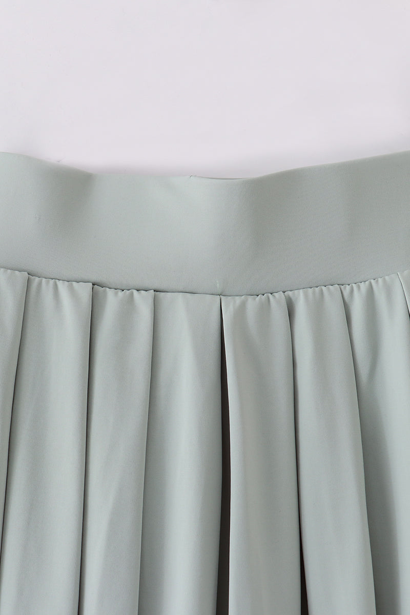 Sage Pleats active skorts